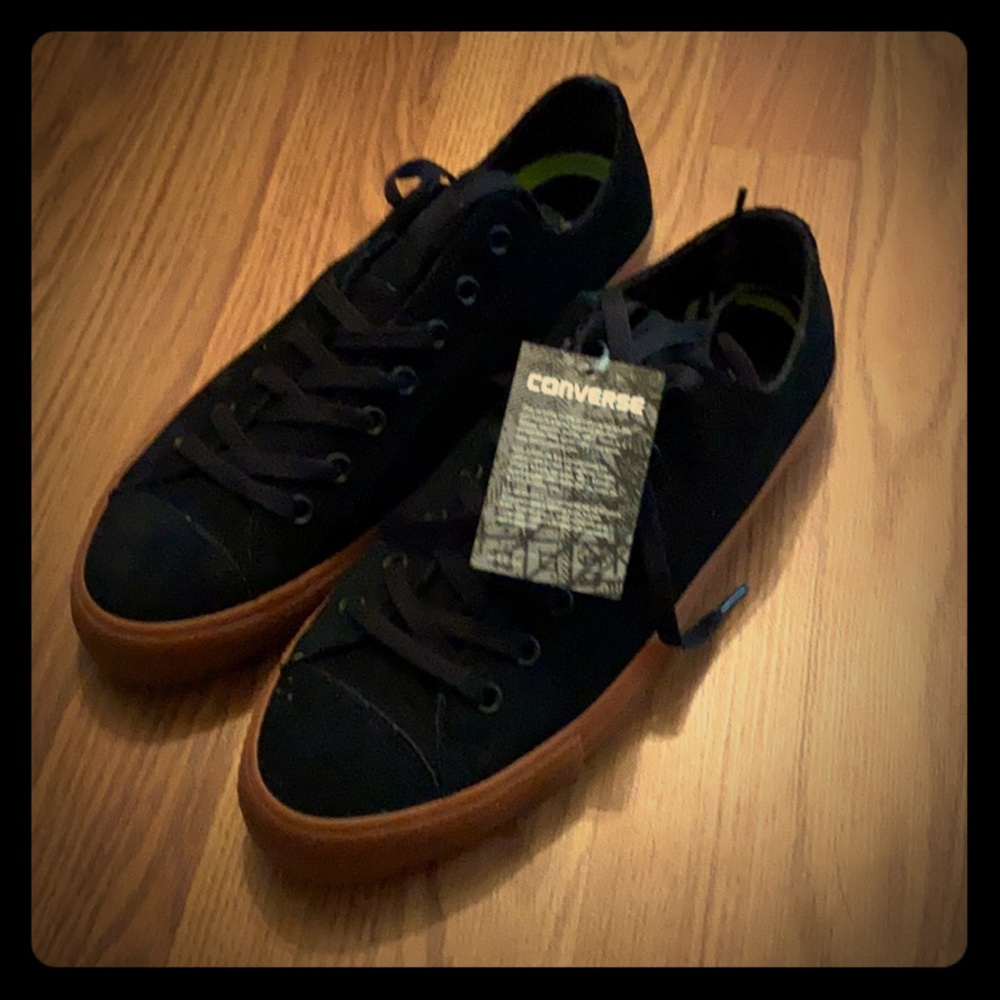 Never worn Converse shoes